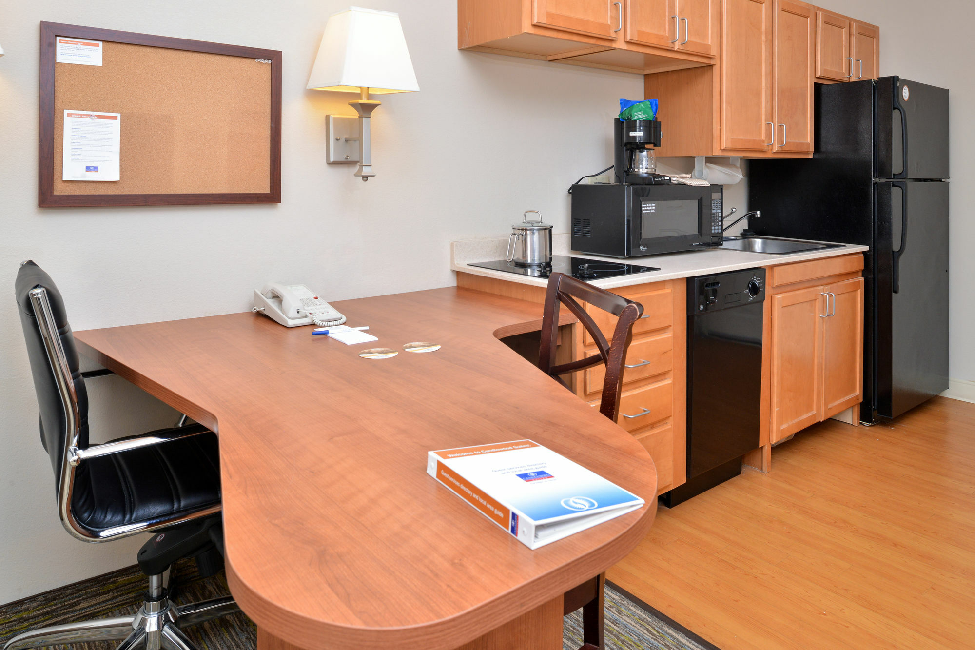 Candlewood Suites Charleston-Northwoods By Ihg Север Чарлстон Экстерьер фото